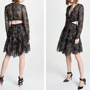 Thurley Black with gold Lace Dress with Silver Accents v neck size 4